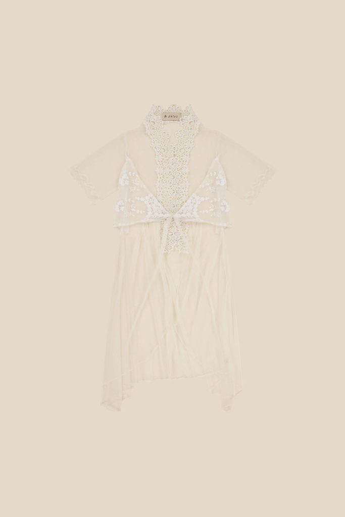 SAHAKARI - VIRYA Top White